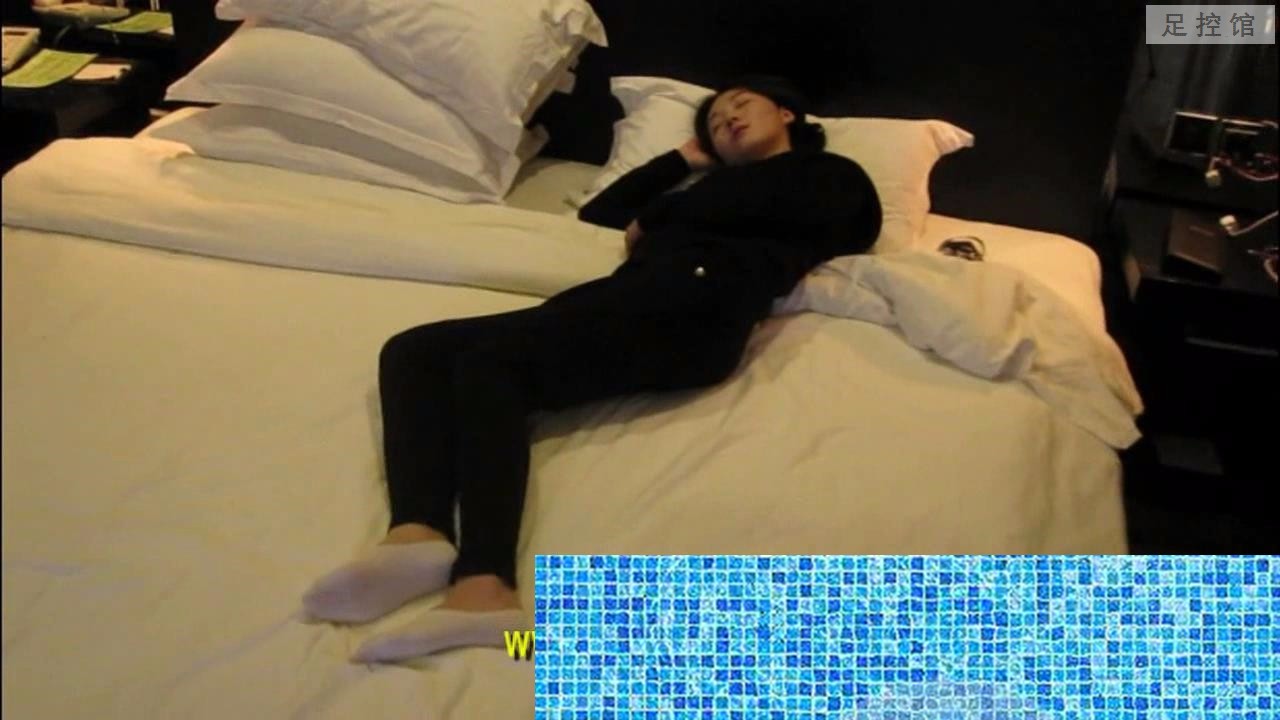 杀人者眼镜男恋足狂[00_01_43][20210127-204038].jpg