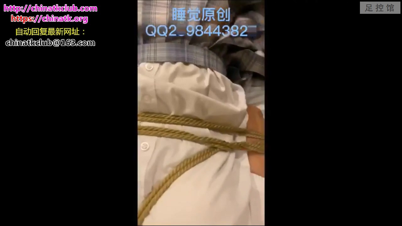 捆绑卡通紫袜子.mp4_20220214_152958.807.jpg