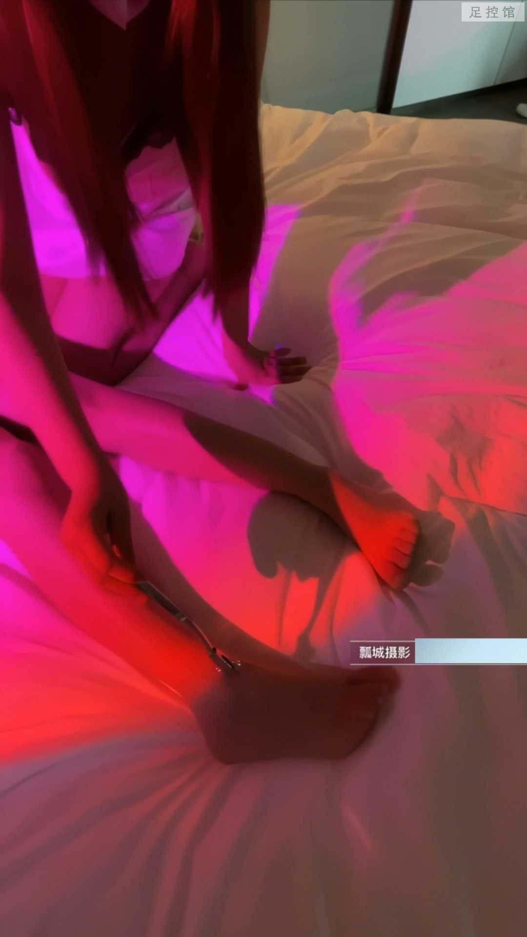 【瓢城摄影】 姐妹花 小滚轮 用上了足枷[00_00_21][20230711-001911].png