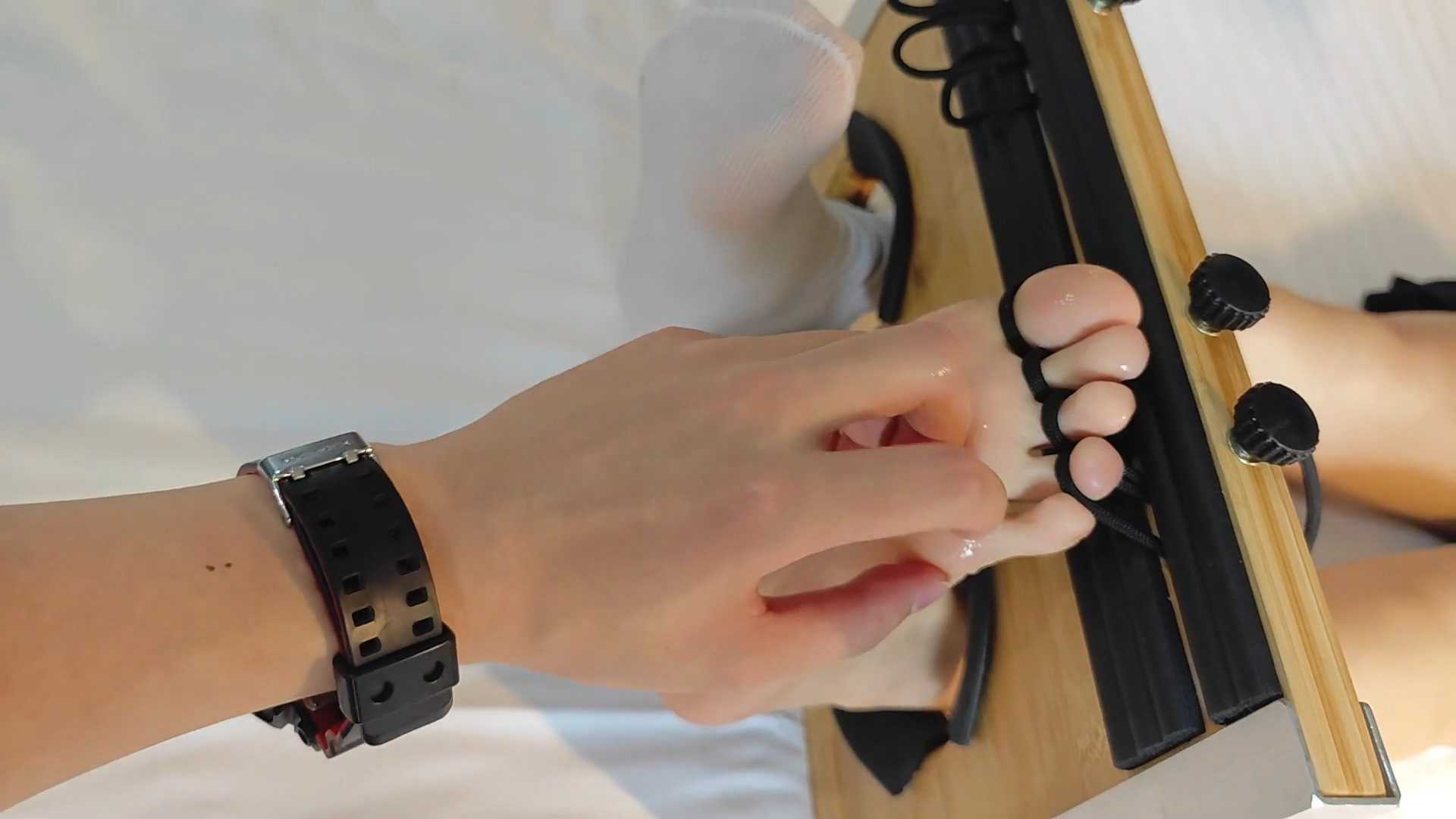 神里cos足疗.mp4_20250627_071312.092.jpg