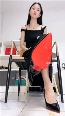 edf0ee0a8c1dbca57d62d1fb843e952e.jpg