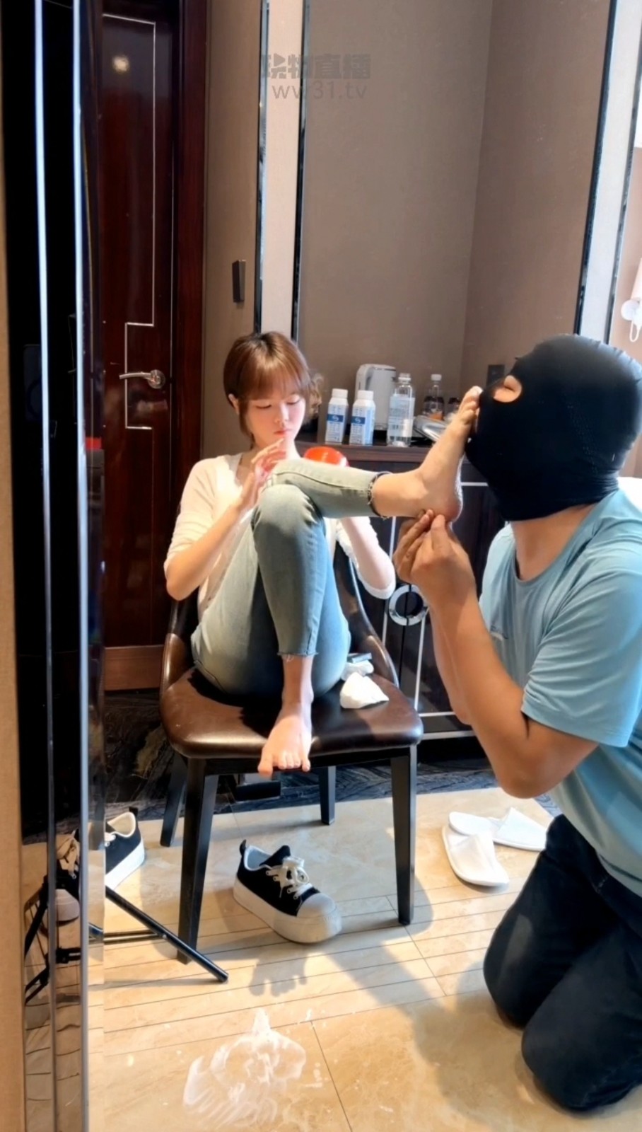 Screenshot_20260501_120023_com.huawei.himovie_edit_35755602947668.jpg