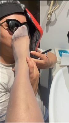 0452336vm684707mz7kzge.jpg